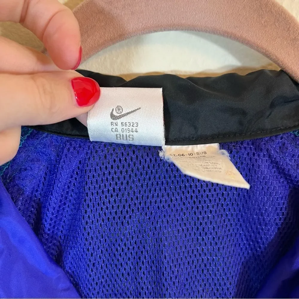 Vintage Nike Windbreaker Purple Blue Medium Gray Tag‎